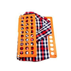 Dobrador de Roupas Infantil